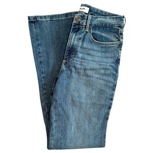 NWT Wrangler Bespoke Boot 30x32 women’s Blue Jeans